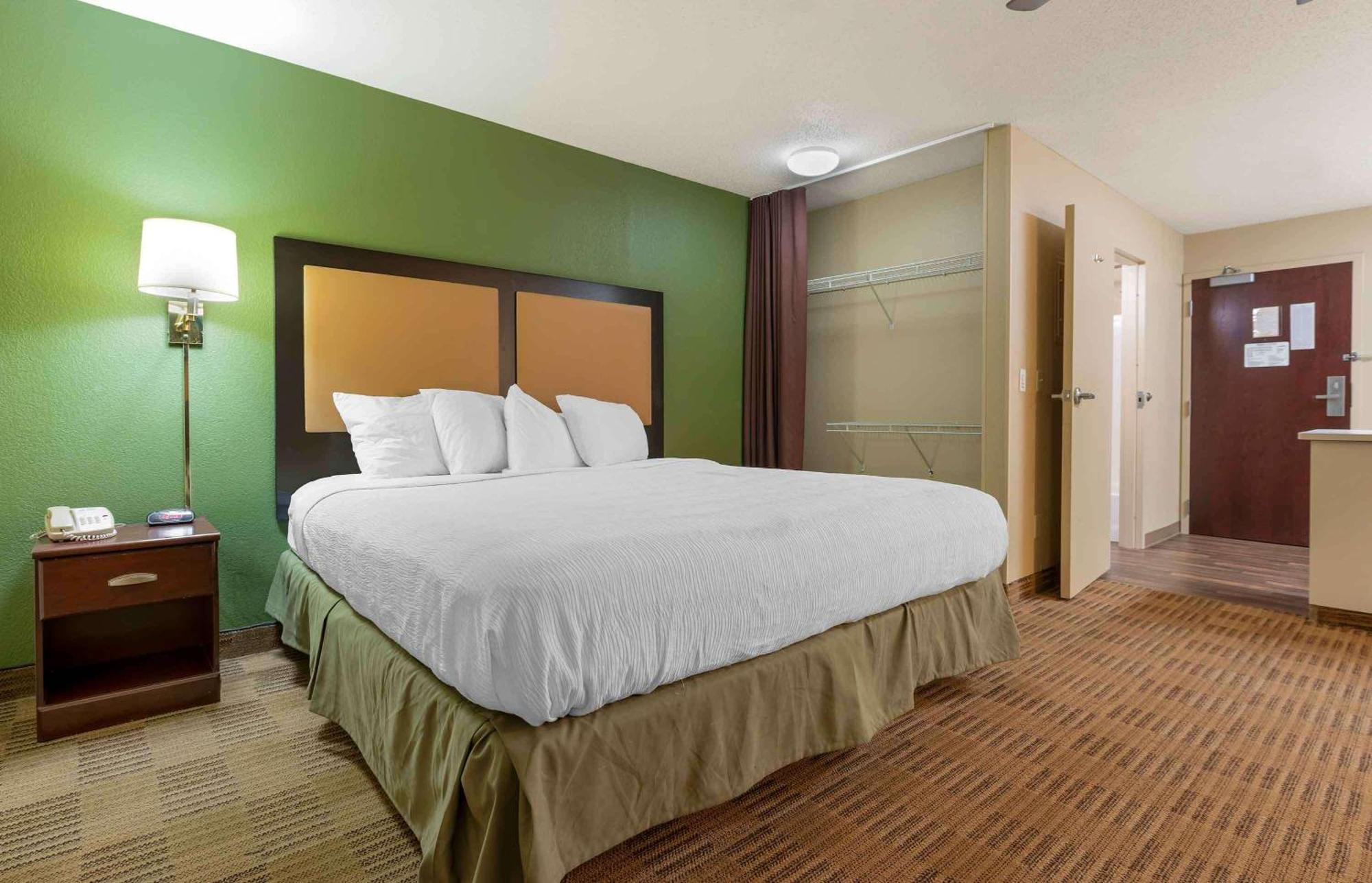 Extended Stay America Suites - Hampton - Coliseum Exterior photo