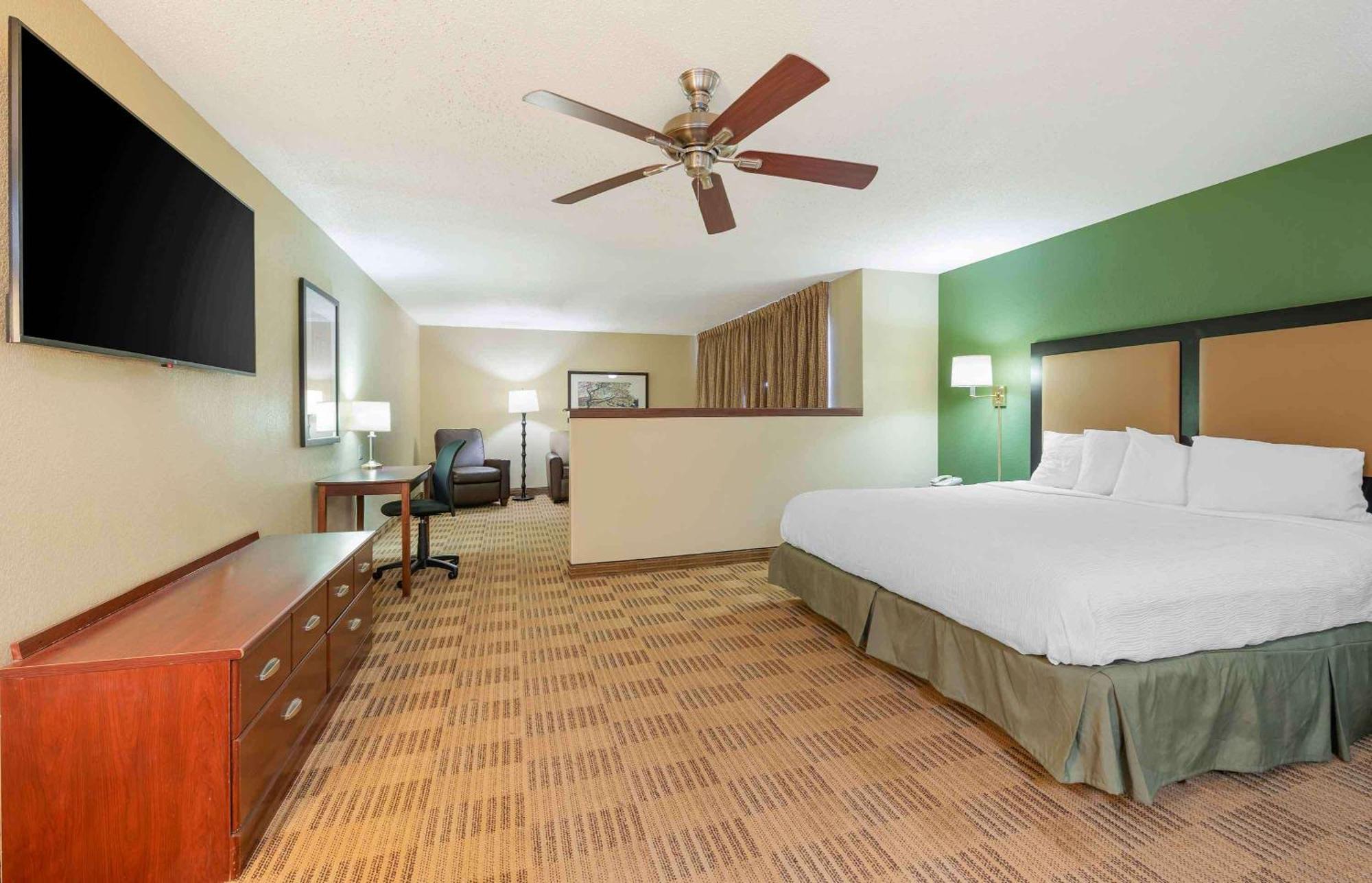 Extended Stay America Suites - Hampton - Coliseum Exterior photo